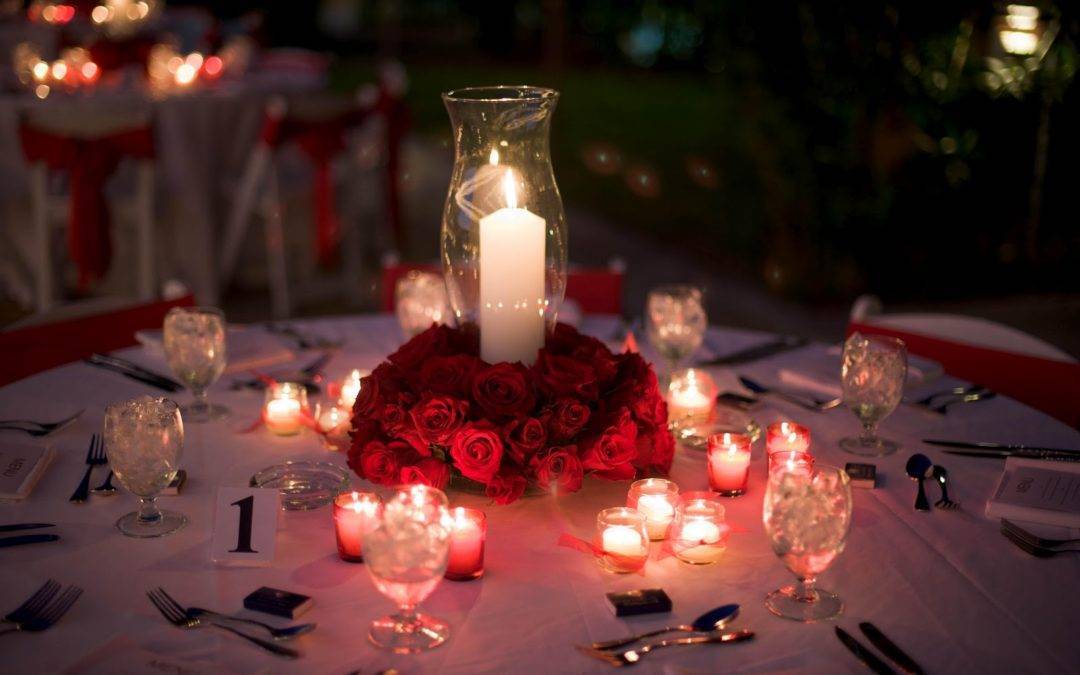 Романтик с лепестками роз. лучший романтичный сюрприз для возлюбленной, или что сделать с лепестками роз? | всё об интерьере для дома и квартиры