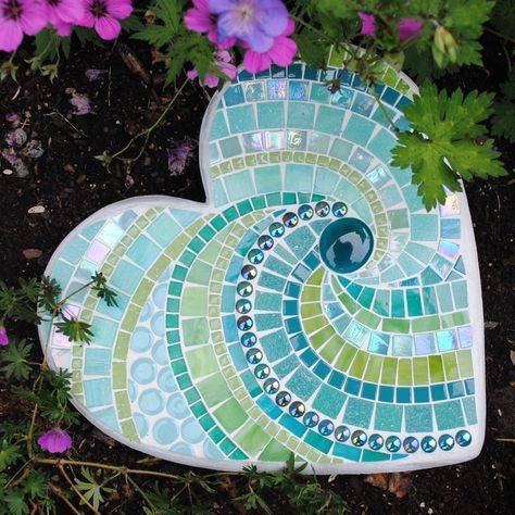 55 арт идей мозаики своими руками в саду и интерьере - «декор»