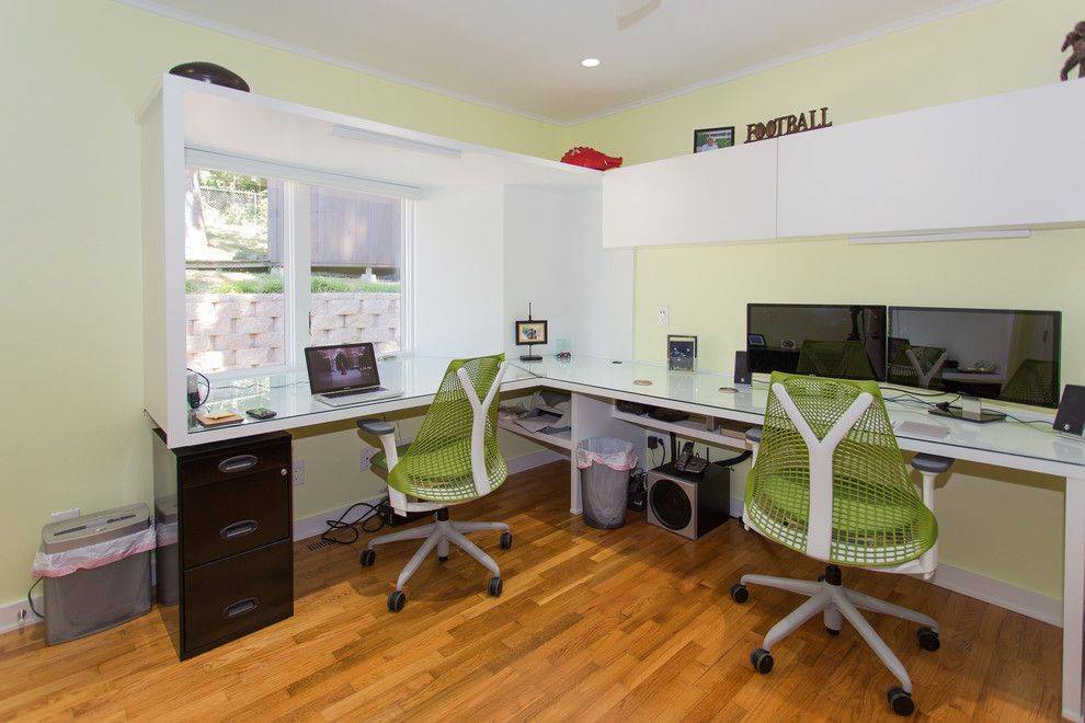 Угловой компьютерный стол: 40 идей практичных вариантов для домашнего офиса — дом&стройка