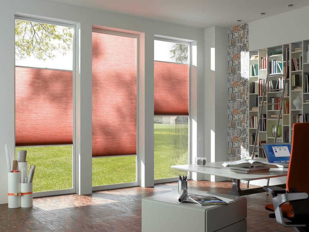 Рулонные шторы на пластиковые окна (38 фото): эстетика и функциональность