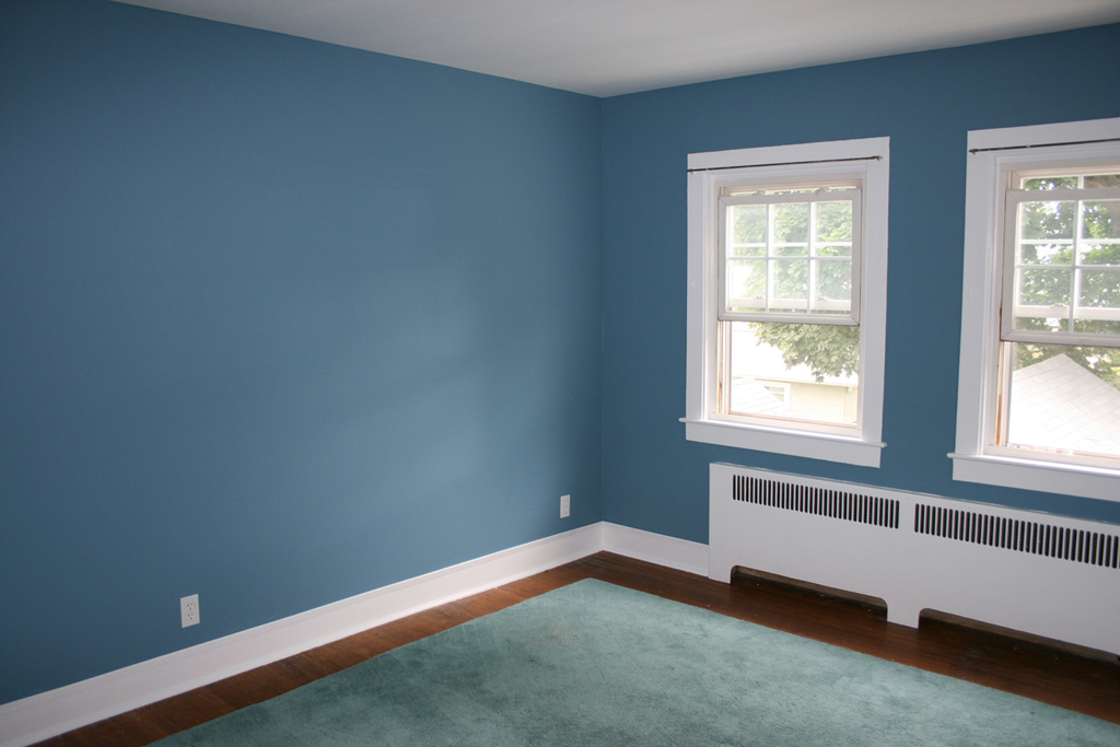 Покраска стен в квартире: необходимые инструменты, порядок