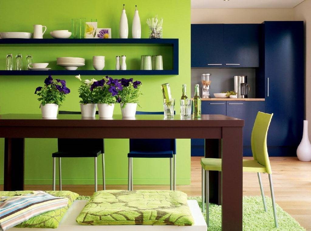 Дизайнерские решения кухни в зелёных тонах – сочетания цветов в интерьере
