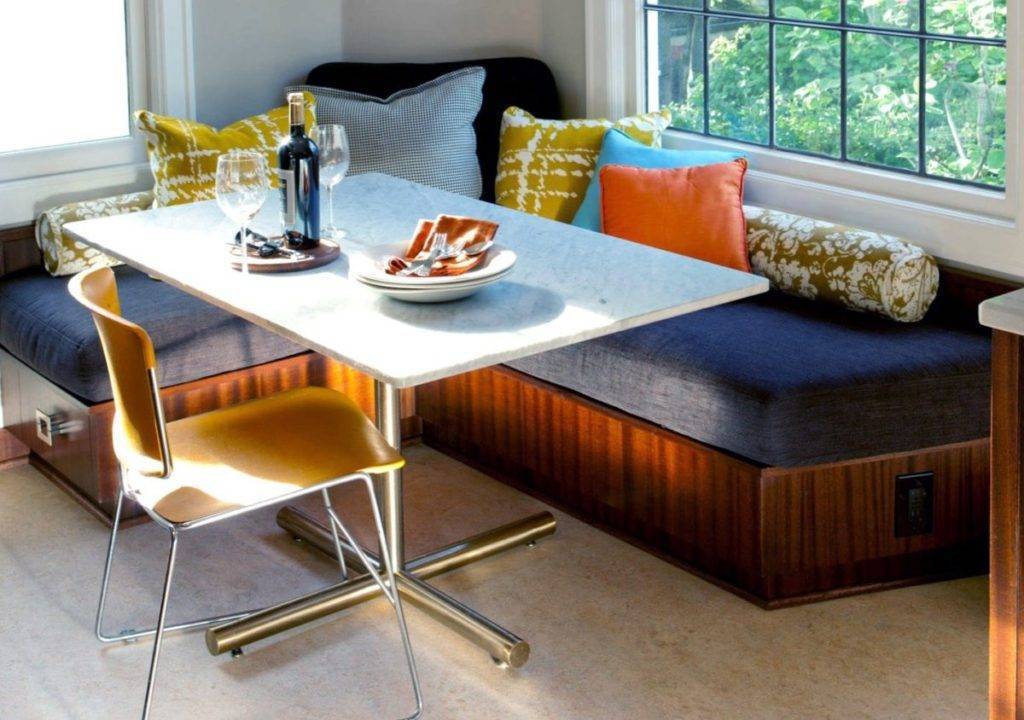 Как выбрать маленький диван на кухню. фото эксклюзивных диванов для малогабаритной кухни.