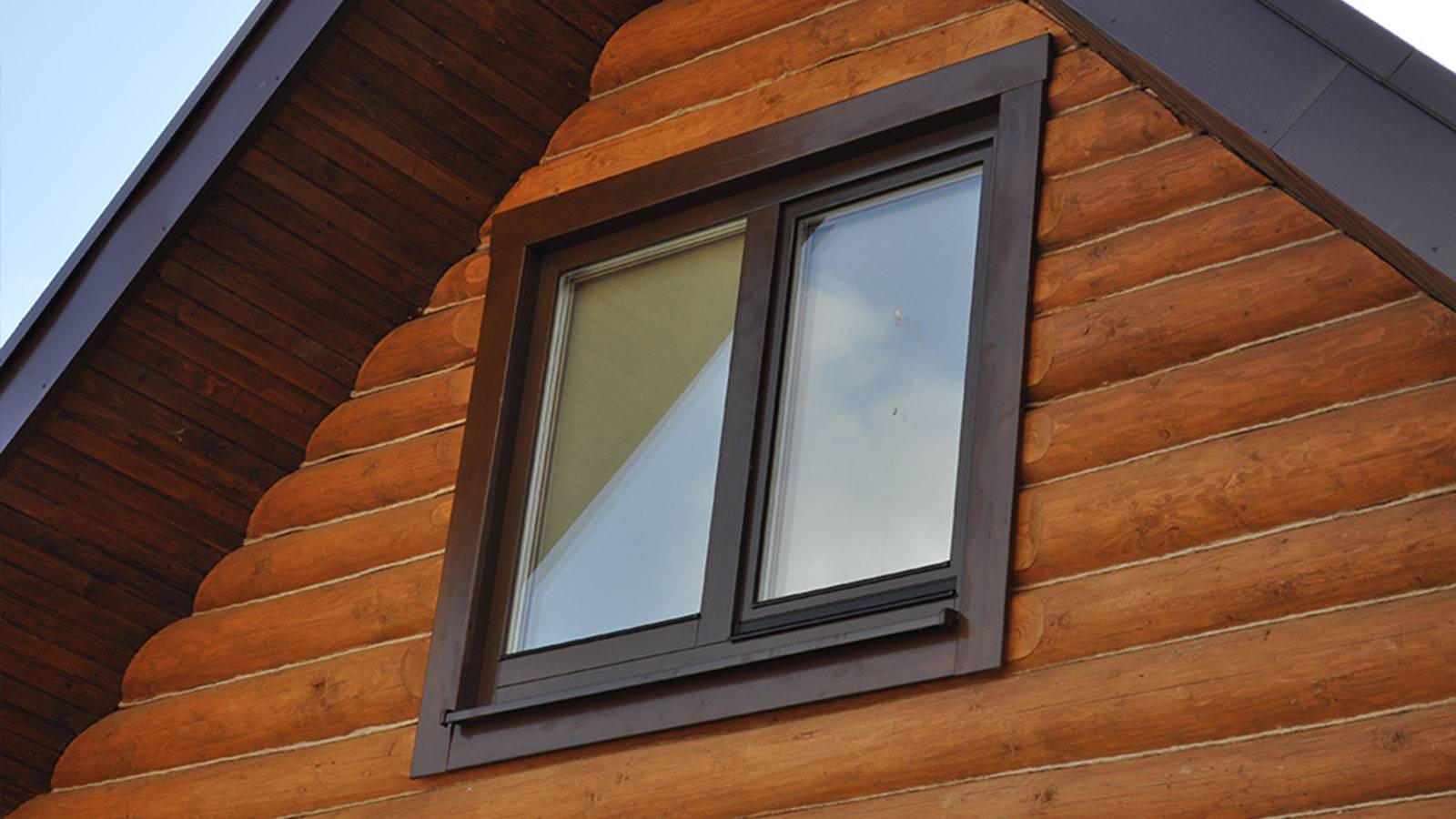 Окна в деревянном доме: выбор и установка окон в деревянном доме