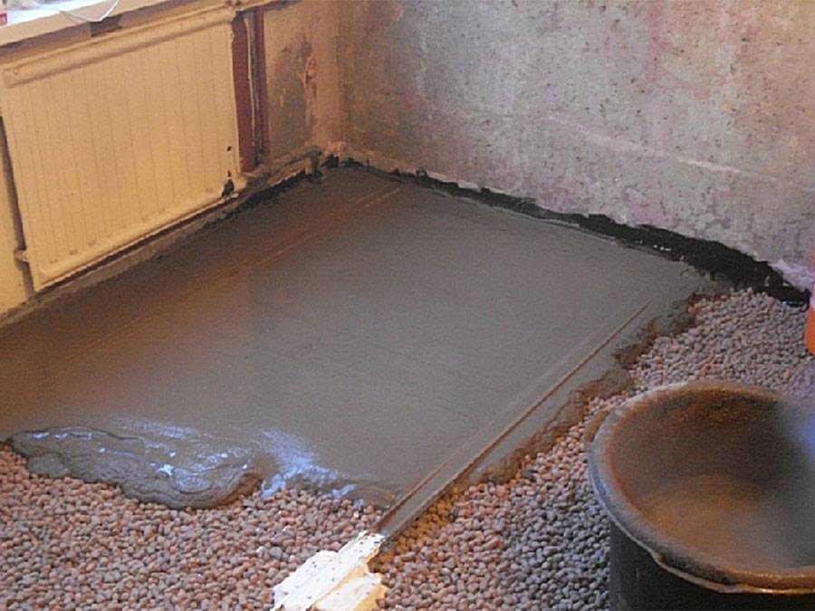 Самовыравнивающаяся стяжка для пола своими руками