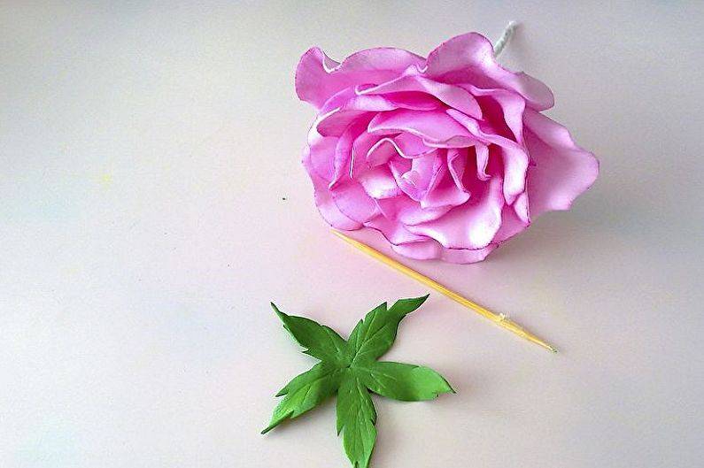 Розы из фоамирана — большие и маленькие: 150+ (фото) с пошаговой инструкцией. 7 детальных мастер-класса для начинающих