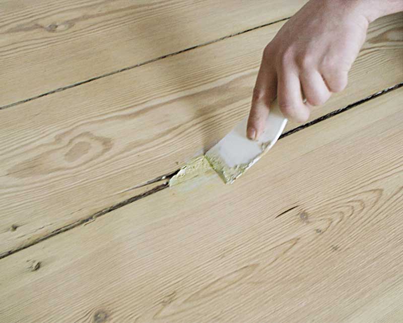 Выравнивание деревянного пола в доме своими руками