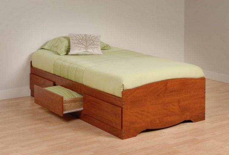 Варианты односпальных кроватей с ящиками, их преимущества и недостатки | мебельный журнал - все о мебели