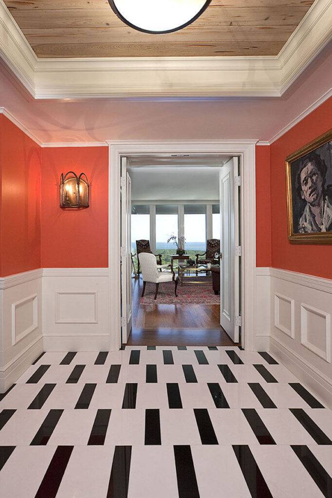 Плитка на пол в коридоре: 55 практичных решений дизайна прихожей (фото)