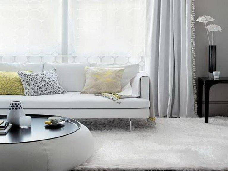 Маленький диван для решения больших проблем — эффективное решение для небольших квартир (75 фото)