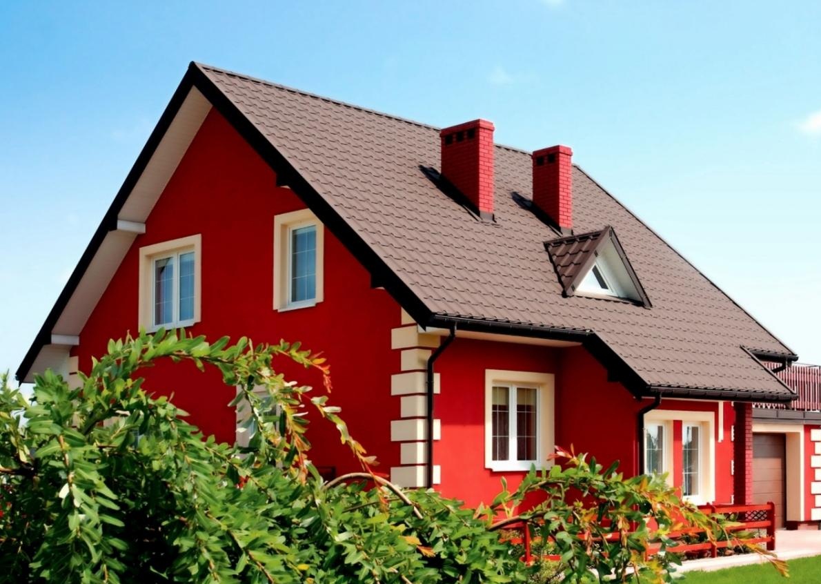 сочетание коричневой крыши с фасадом дома фото