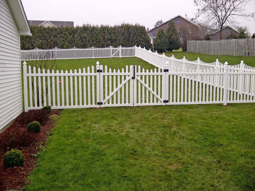 Красивый забор : изюминка для вашей усадьбы (65 фото) – огород, сад, балкон – медиаплатформа миртесен