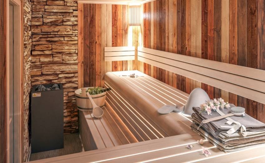 Интерьер бани в комнате отдыха и помывочной - создаём эффектный дизайн интерьера