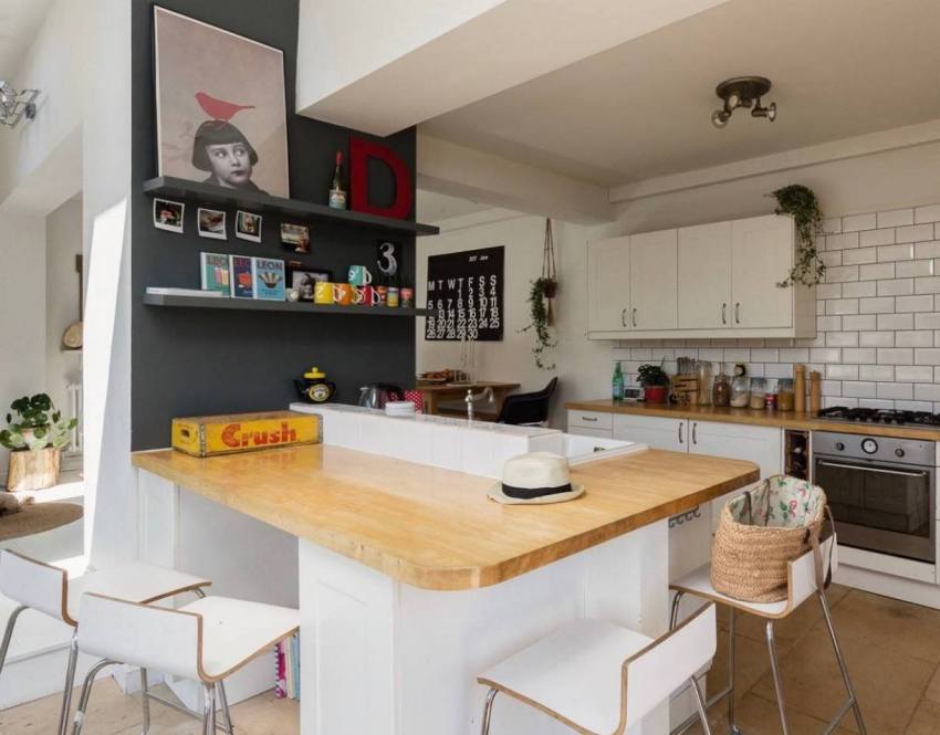 Дизайн кухни-студии в квартире - фото примеров