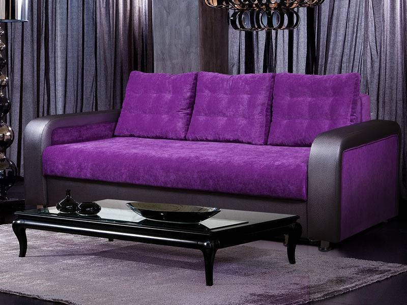 Особенности применения фиолетового дивана, материалы изготовления