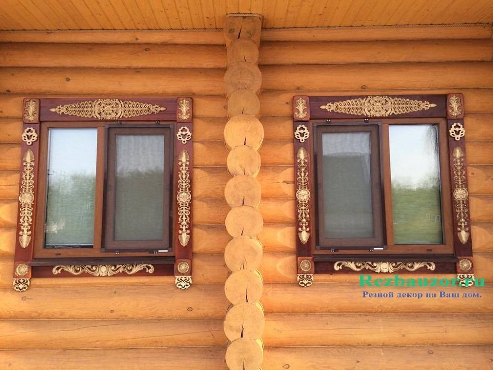 Резные наличники на окна в деревянном доме