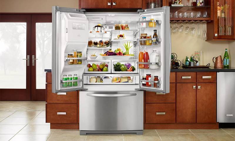 Какой холодильник лучше выбрать встраиваемый или обычный. чем отличается встраиваемый холодильник от обычного: марки, модели, размеры, различия характеристик, особенности эксплуатации, дизайны, советы