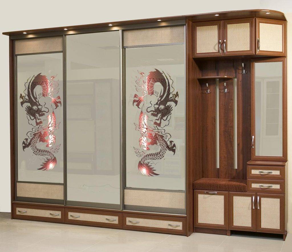 Большие прихожие