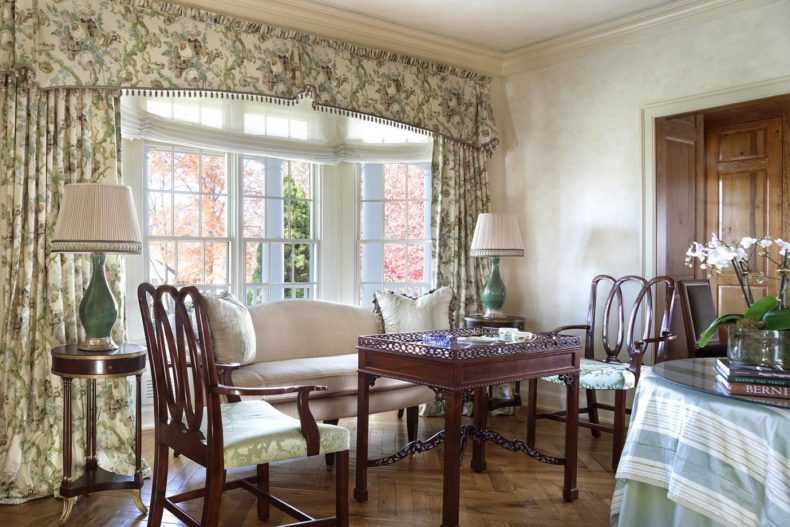 Кофейный столик (100+ фото в интерьере): сочетаем неординарный дизайн и удобство гостиной