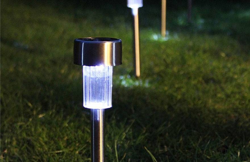 Садовый уличный светильник на солнечных батареях (50 фото): волшебство для вашего сада — дом&стройка