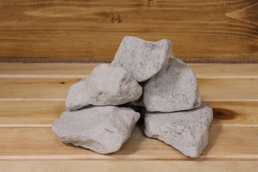 Камни для бани (45 фото): какие лучше и как правильно выбрать