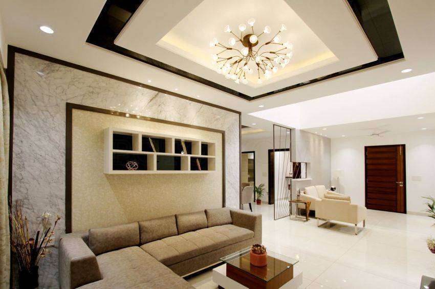Дизайн потолка в гостиной комнате: 90+ фото, стильные примеры отделки