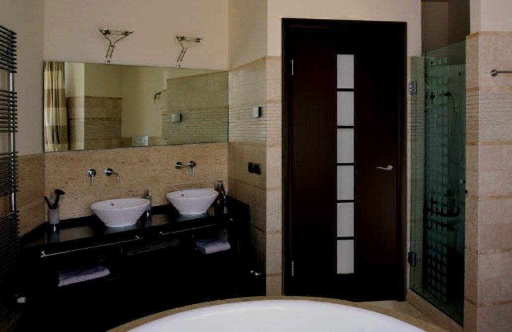 Двери для ванной и туалета москва