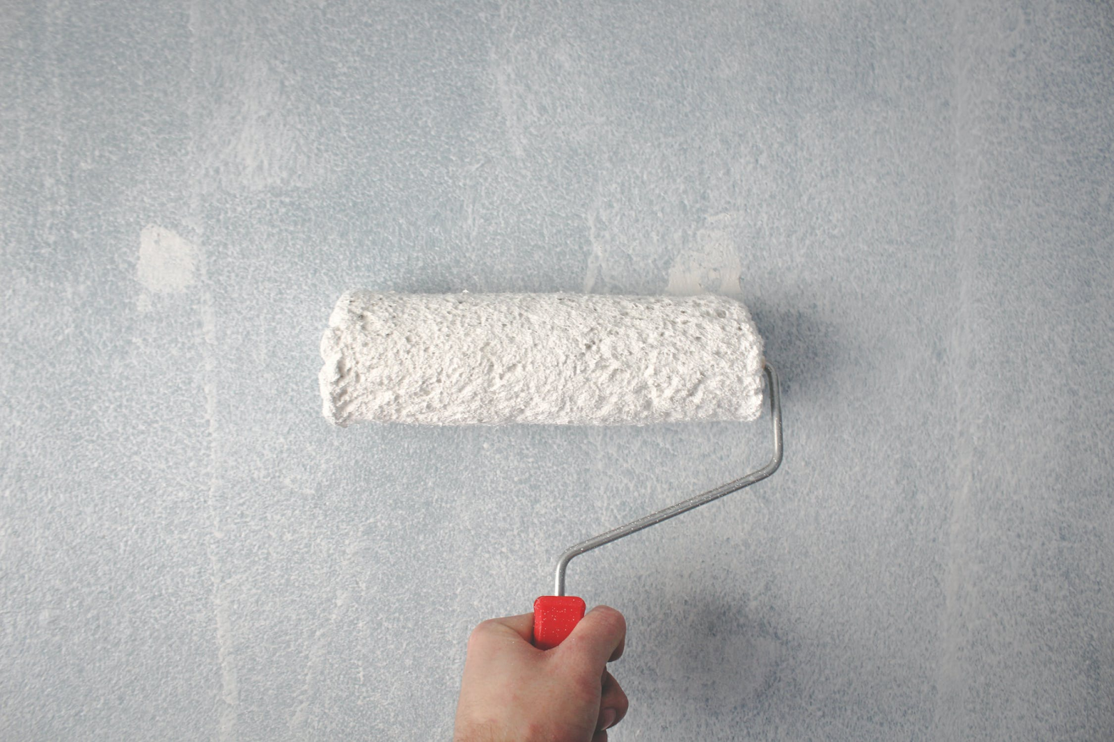 Как сделать грунтовку для стен своими руками: чем можно заменить магазинный грунт и как сделать из пва качественную универсальную проникающую грунтовку за копейки