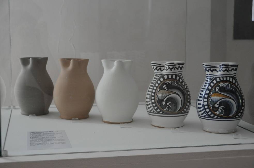 Главные экспонаты выставки «собрание морозова» в государственном музее керамики