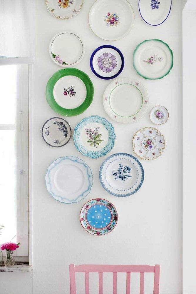 Украшаем стены тарелками – мастер-класс и 100 фото для вдохновения