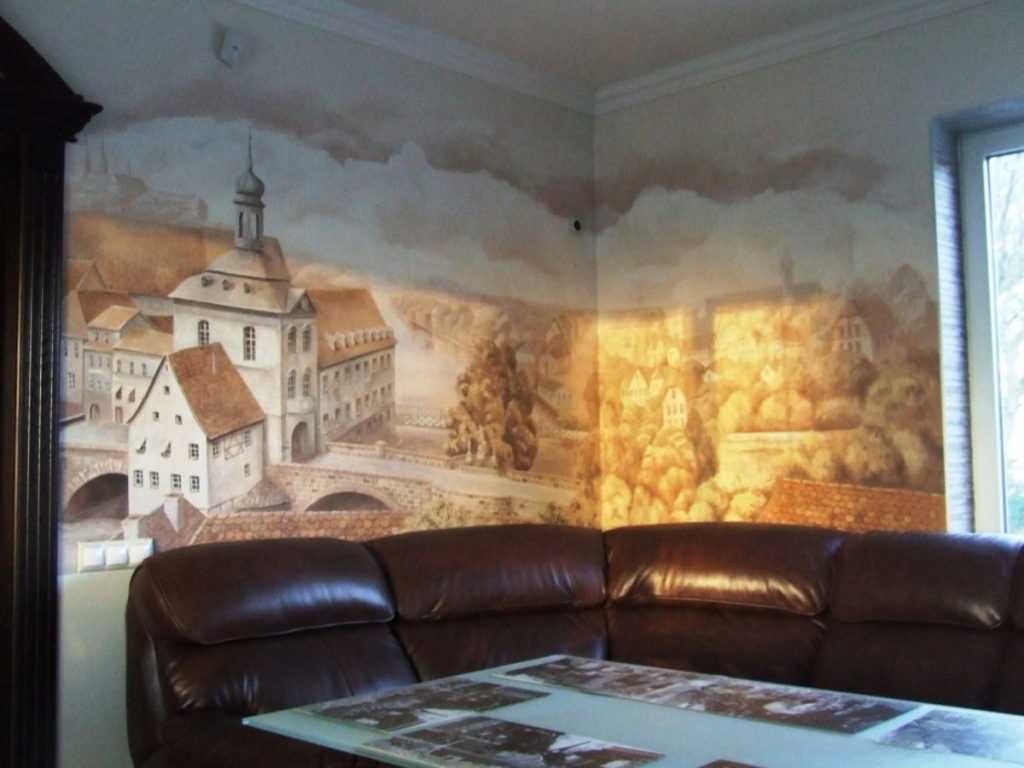Роспись стен в интерьере: необычное решение в квартире и доме