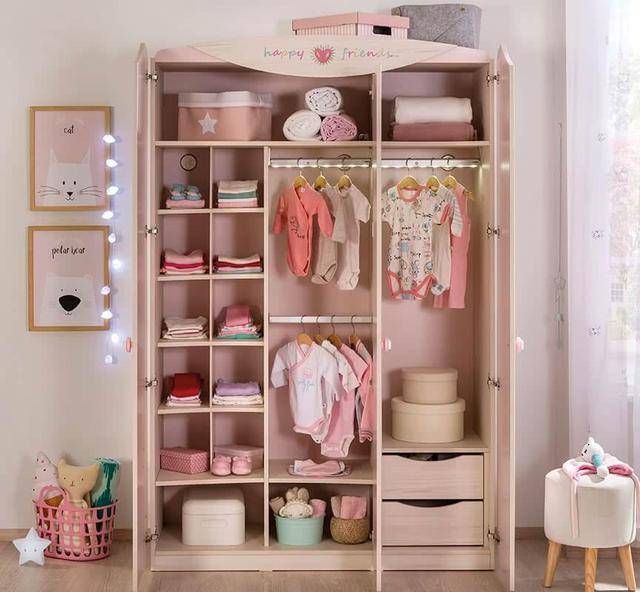 Шкаф в детскую комнату - примеры и совету по выбору (38 фото)