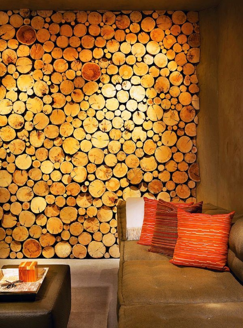 Отделка дерева руками. Спилы дерева для декора. Необычный декор стен. Спилы в интерьере. Отделка стен спилами дерева.