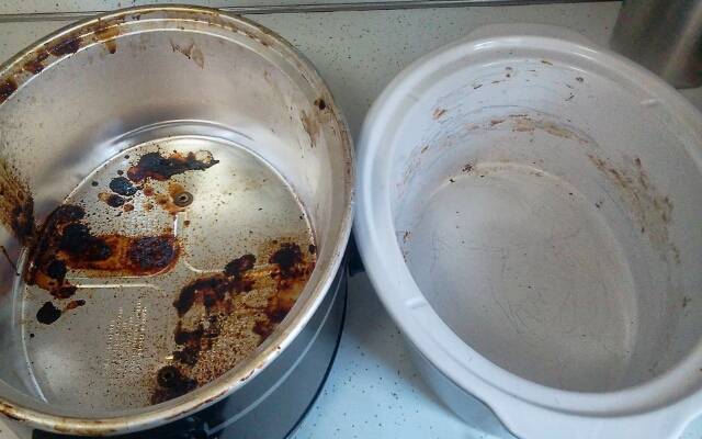 Полезные рекомендации, чем чистить алюминиевую посуду в домашних условиях