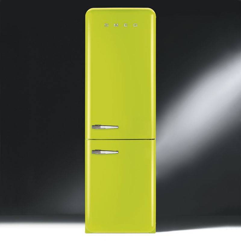 Шесть производителей, которые удивили мир дизайном и цветом своих холодильников
