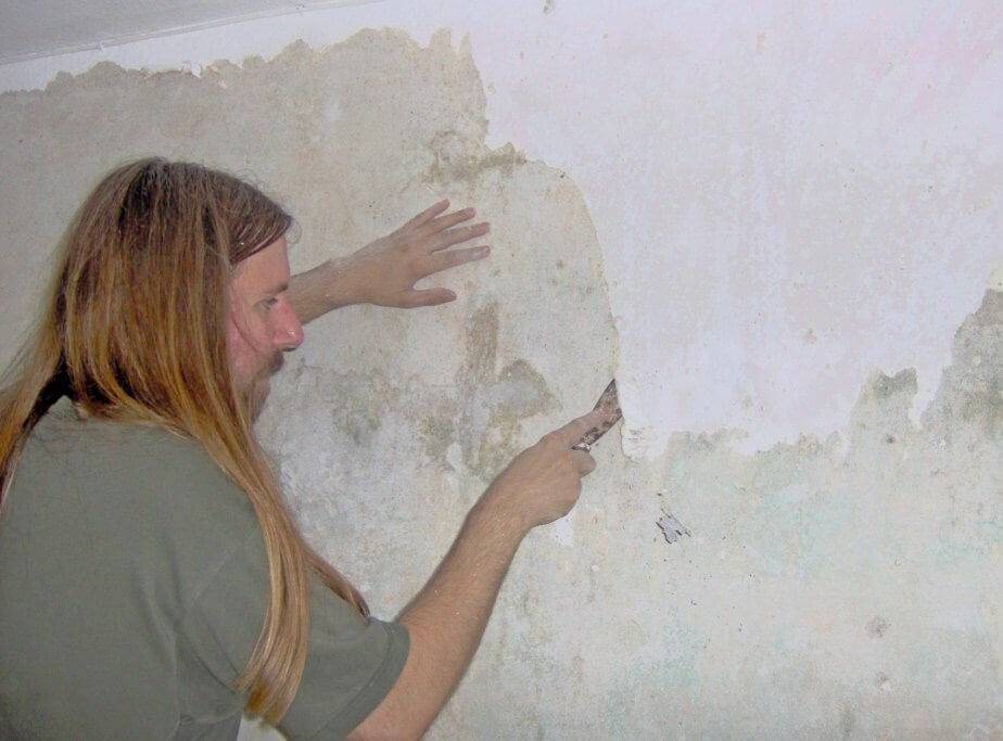 Советы по смыванию с потолка водоэмульсионной краски
