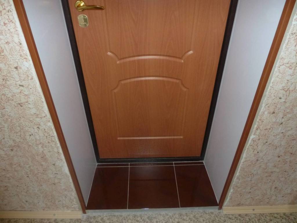 Дверной откос из мдф – надёжный и недорогой вариант отделки