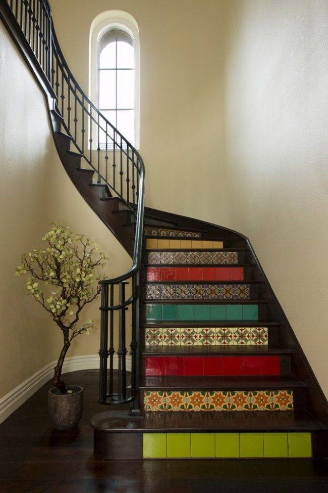 Керамическая плитка для лестницы (60+ фото): виды, варианты укладки и советы экспертов