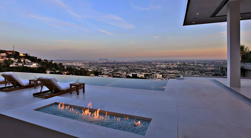 Резиденция Sunset Strip с потрясающим видом на Лос-Анджелес