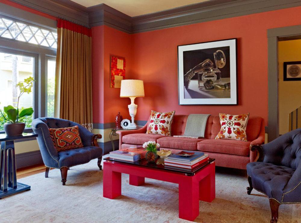 Красный диван в интерьере. 29 фото и варианты сочетаний