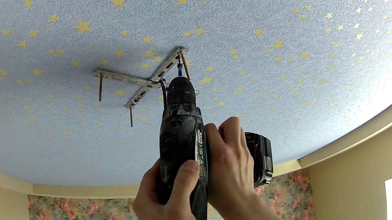Как повесить люстру на гипсокартонный потолок: обзор способов крепления