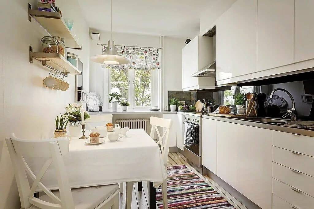 Дизайн и интерьер очень маленькой кухни