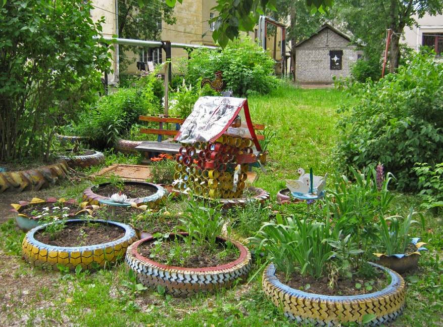 Идеи оформления палисадника перед домом на даче: что посадить, как украсить