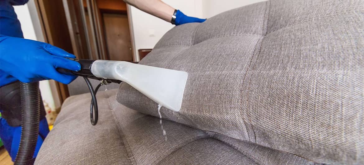 Как почистить диван содой и уксусом в домашних условиях от пятен, как быстро и эффективно вывести запах?