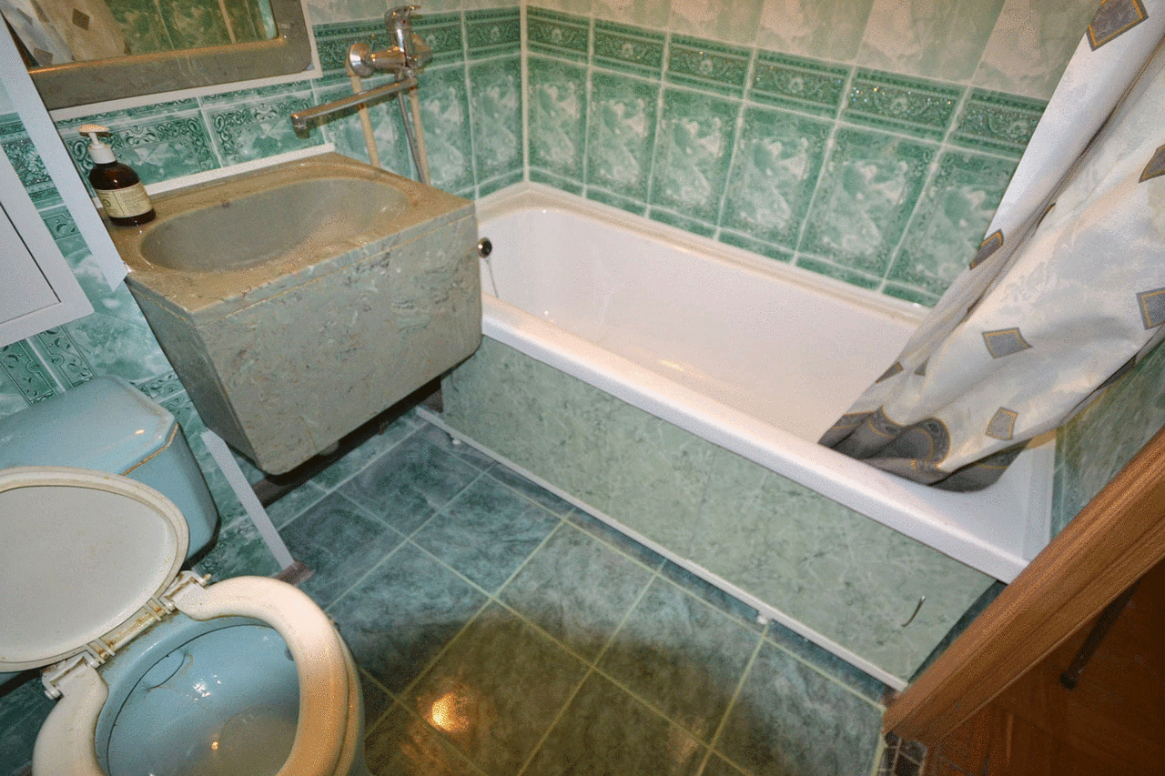 Ванная комната с фризом