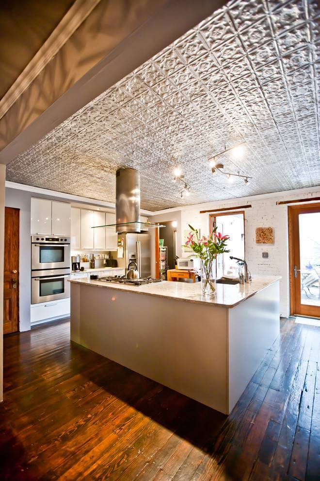 Дизайн потолка на кухне: советы экспертов, дизайнеров + фото