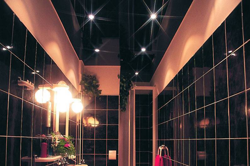 Натяжной потолок в ванной – 85 фото идей как создать современный интерьер!