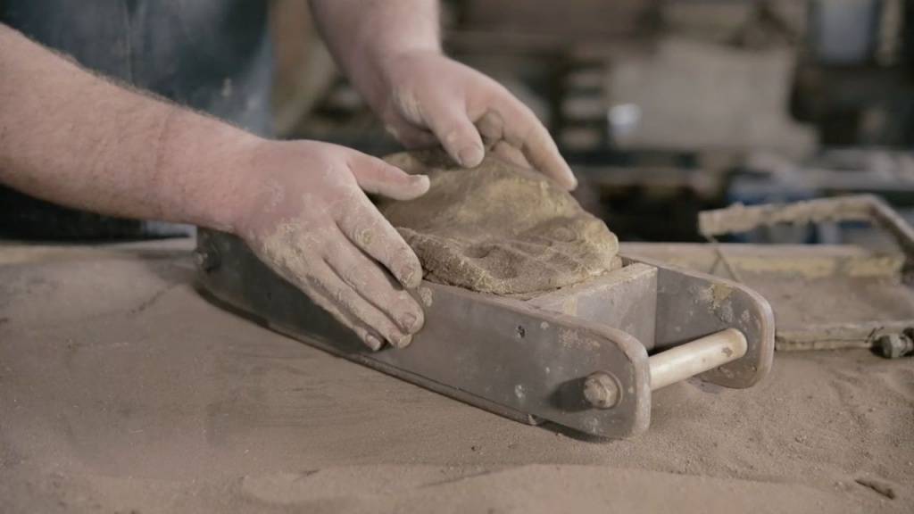 Декоративный камень из гипса – как сделать своими руками