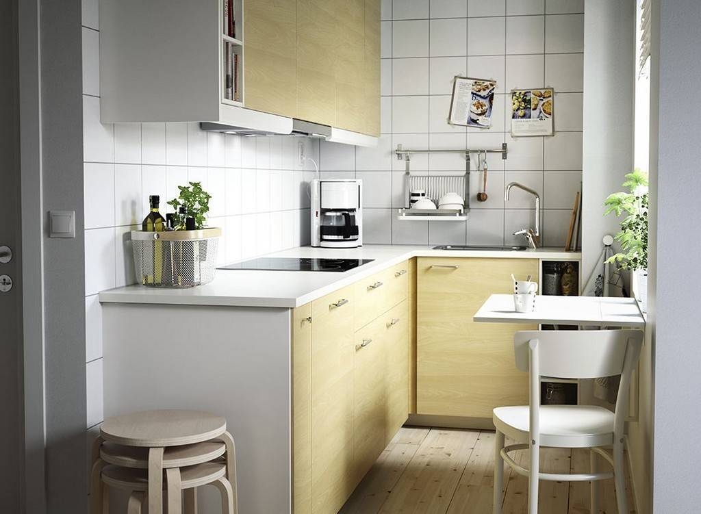 Маленькая кухня: дизайнерские решения для новичков (75 фото)