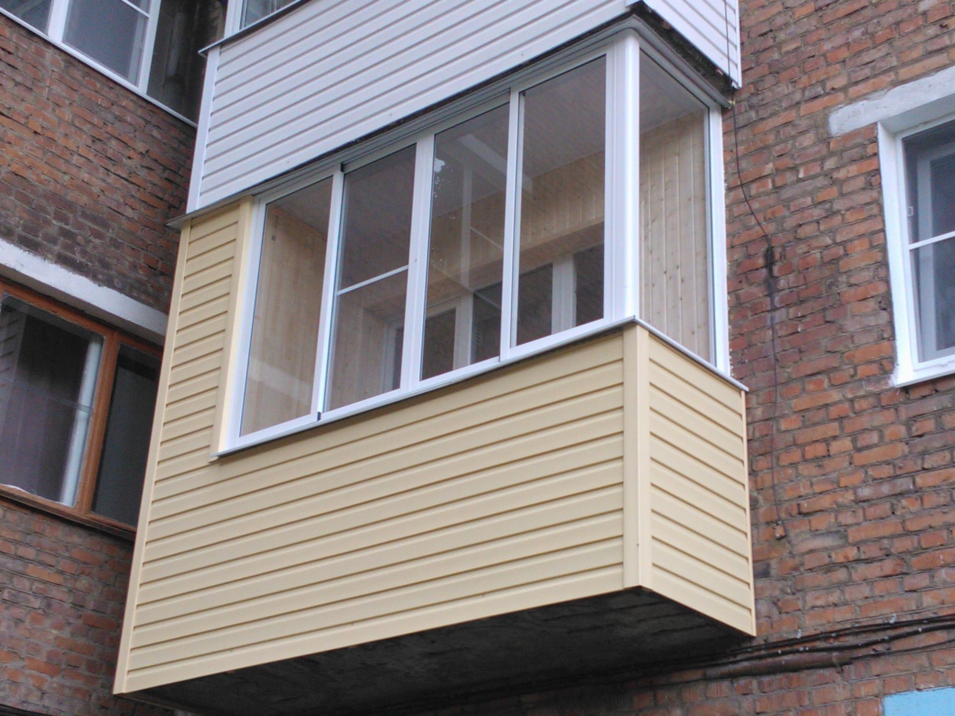 Внутренняя отделка балкона. как она делается? и какие нюансы нужно учесть? на сайте недвио